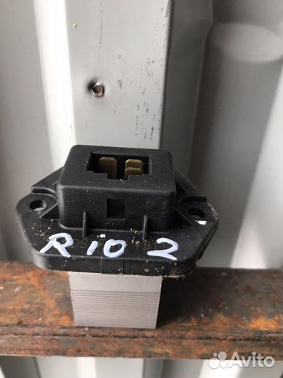 Резистор печки Kia Rio 2 рестайлинг