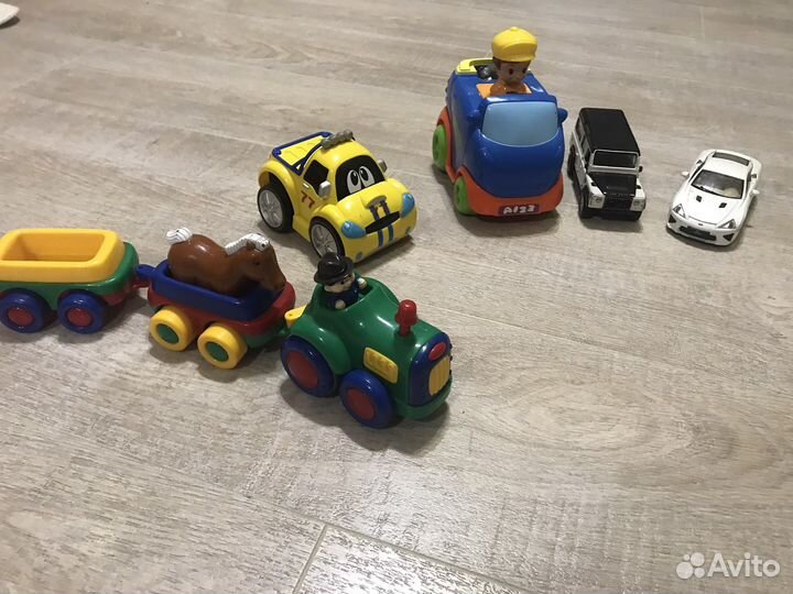 Машинки для мальчика 1,5-3 года