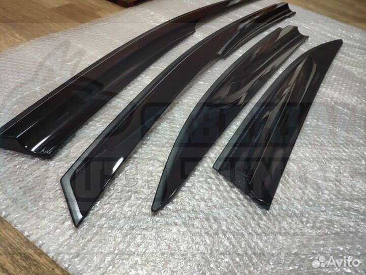 Ветровики дефлекторы окон для Honda Civic 8 Mugen