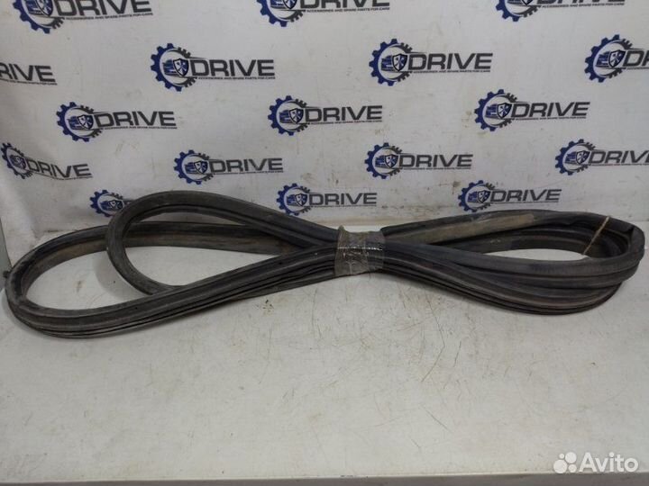 Уплотнитель проема двери передний правый Daewoo