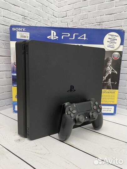 Приставка PS4 Slim 1Тб 3 ревизия (как новая)