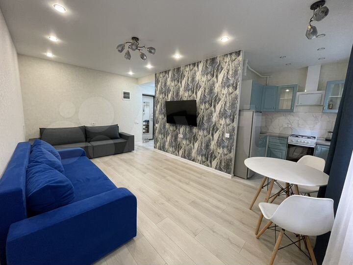 1-к. квартира, 42 м², 1/5 эт.