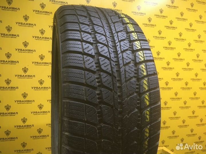 Sunny SN3830 225/40 R18 92V