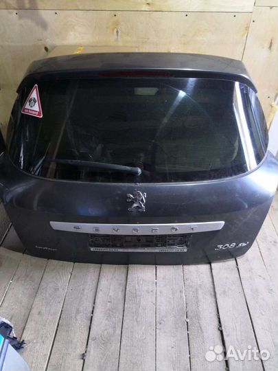 Крышка багажника Peugeot 308 SW универсал