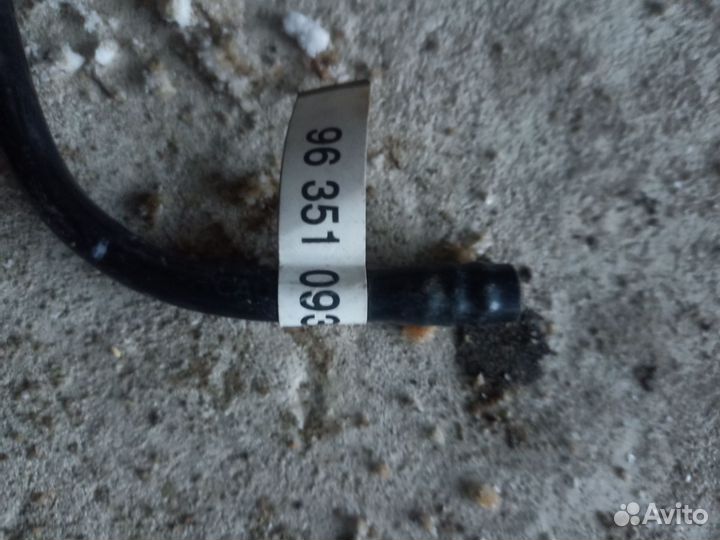 Топливная трубка Daewoo Leganza 2001