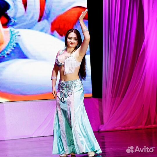 Танцевальный шоу, вокалист,Ведущий