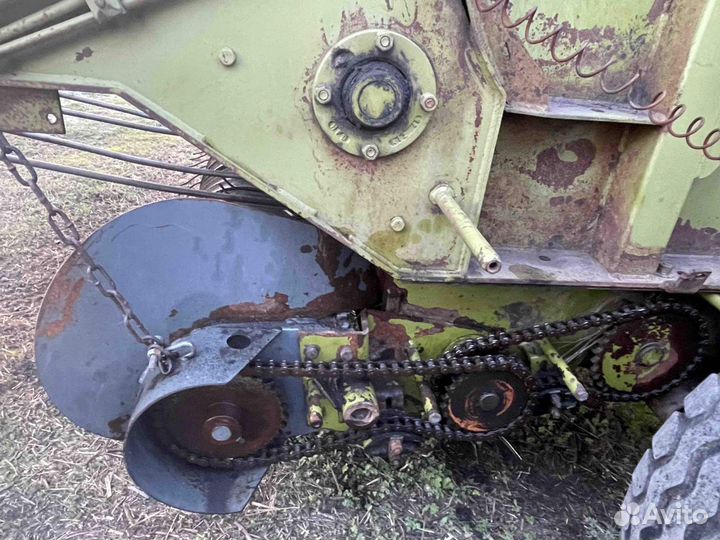 Пресс-подборщик Wolagri Columbia R12, 2010