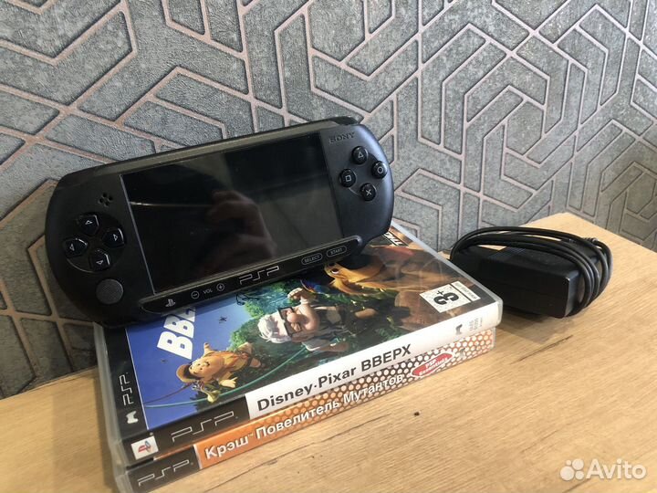 Sony PSP e1008 прошитая