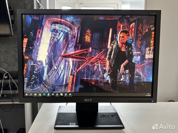 Монитор Acer 19 широкоформатный