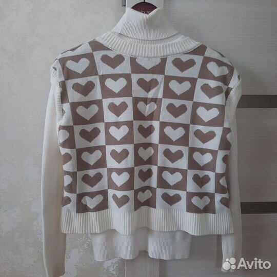 Жилет вязаный +водолазка