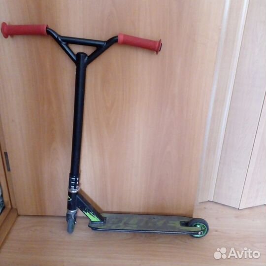 Самокат трюковой Duke 202