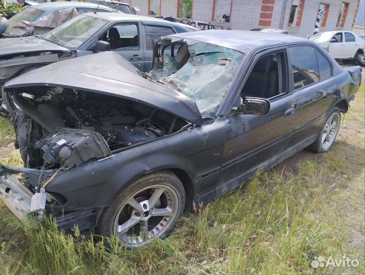 BMW 7 запчасти е38