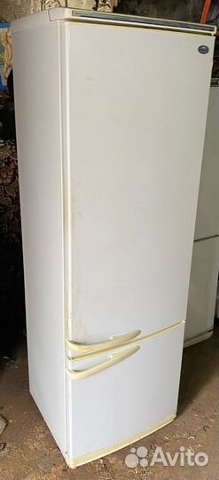 Холодильник атлант двухкамерный