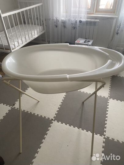 Ванночка с подставкой