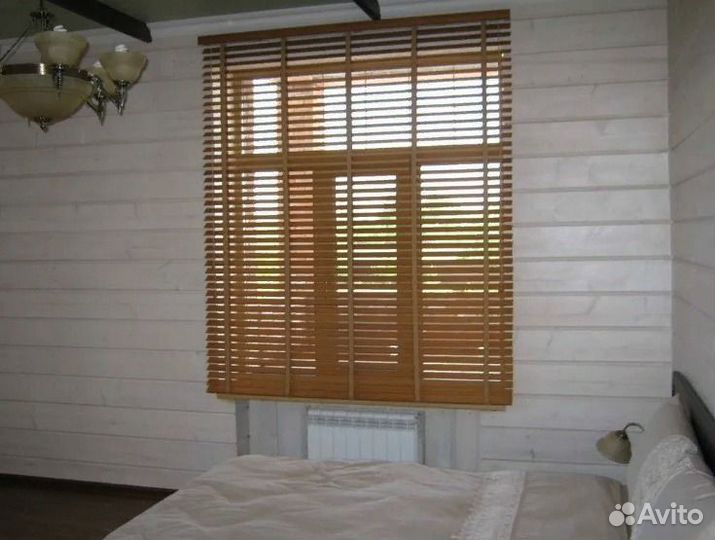 Жалюзи из дерева и бамбука горизонтальные