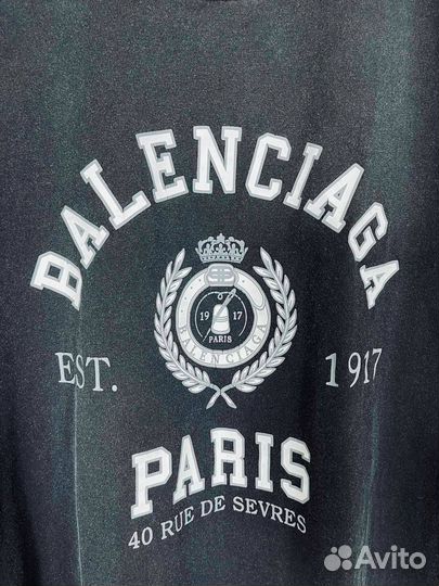 Balenciaga футболка топ 2025