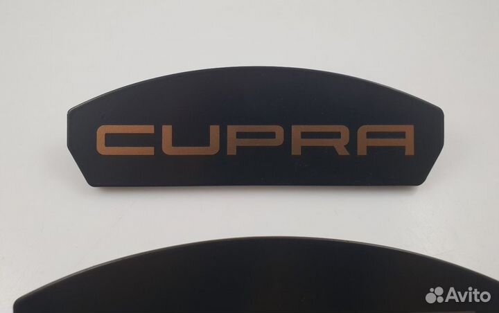 Щитки Cupra переднего суппорта 340