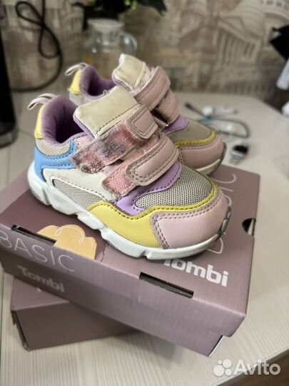 Обувь пакетом детскпя для девочки 22-24