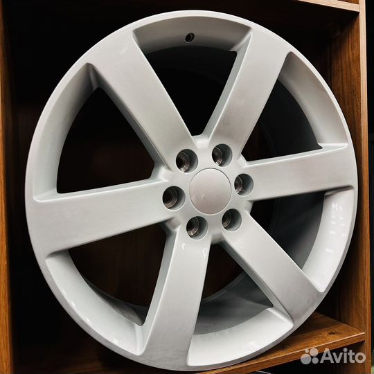 Диски R22 6x139.7 Chevrolet Tahoe Escalade