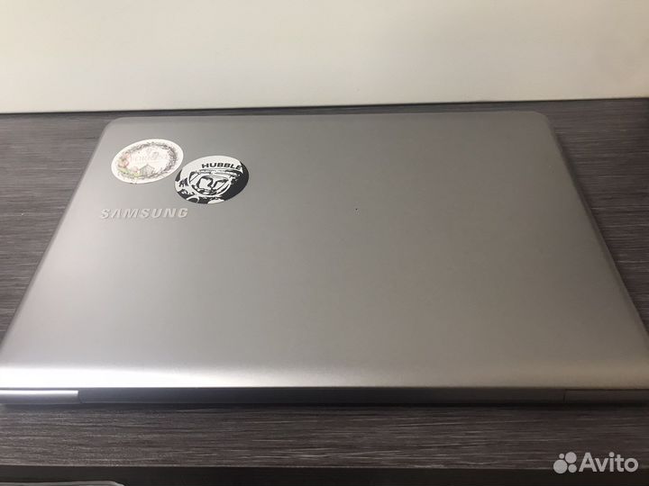 Ноутбук samsung NP530U4B(14)