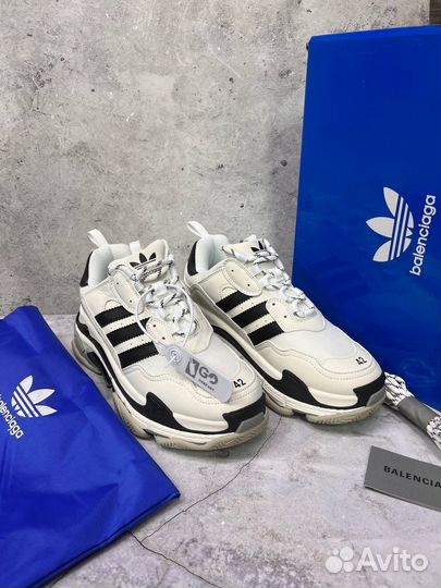 Кроссовки Adidas x Balenciaga Triple S