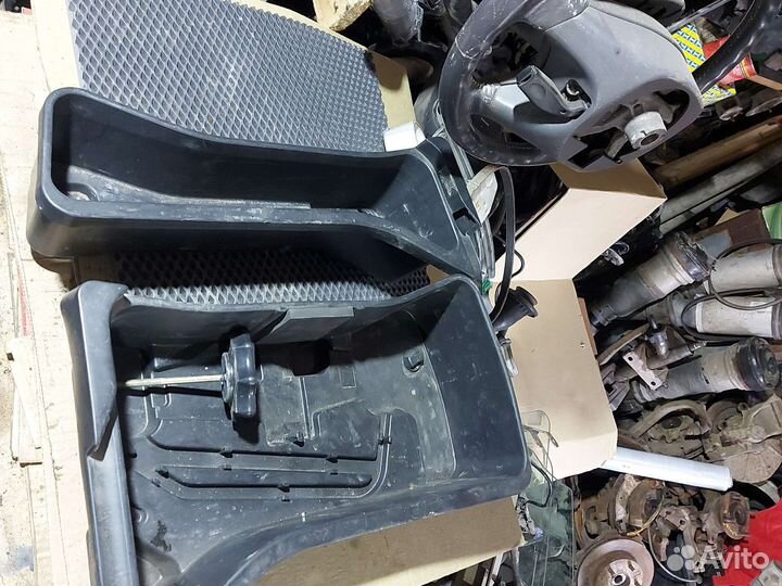 Ящики в багажник Geely Mk Cross 2014