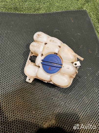 Бачок расширительный Porsche Cayenne 958 2010-20