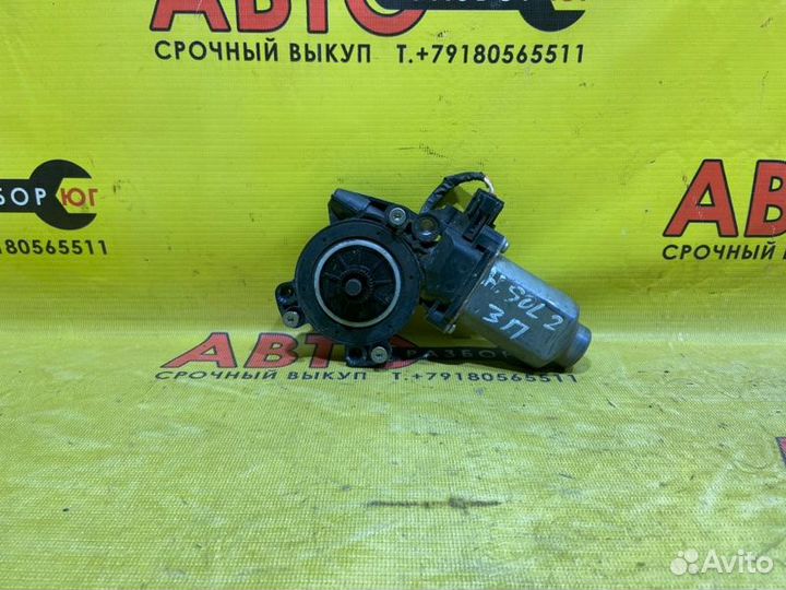 Мотор стеклоподъемника задний правый Hyundai