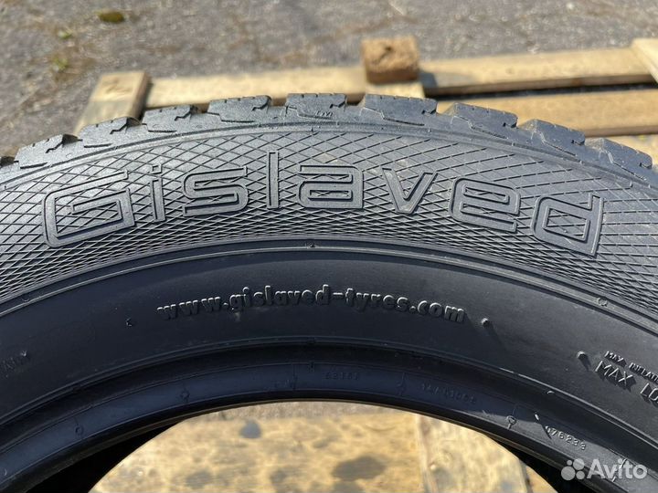 Gislaved Nord Frost 5 215/65 R16