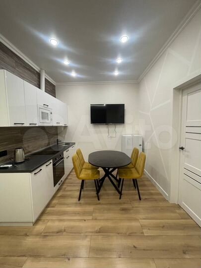 2-к. квартира, 61 м², 8/11 эт.