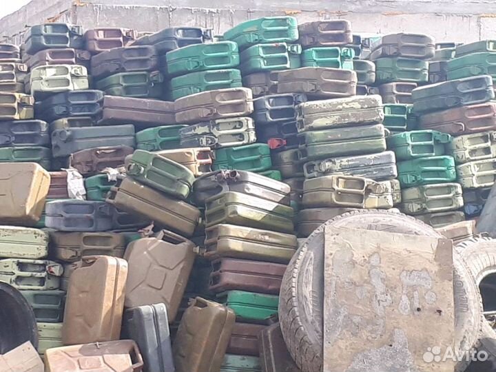 Металлические канистры