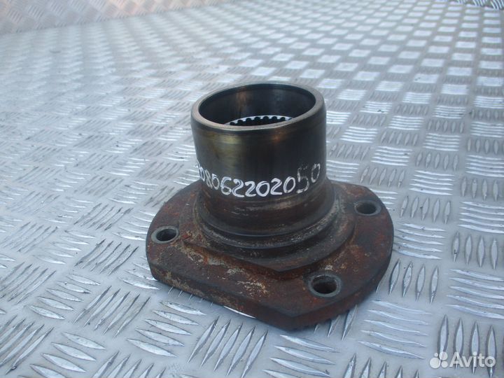 Фланец кпп Mercedes-Benz A9472621645