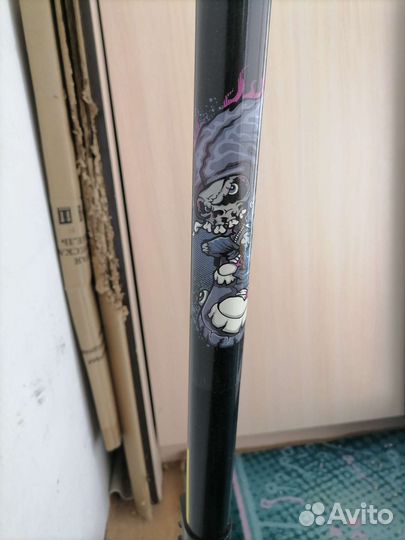 Трюковой самокат - снегокат (лыжи+колеса)