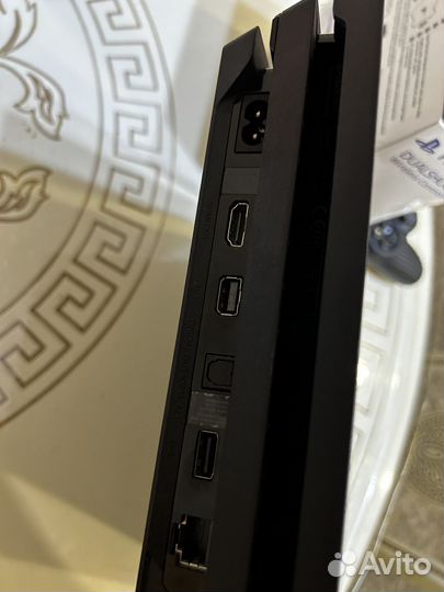 Sony playstation 4 pro 1tb