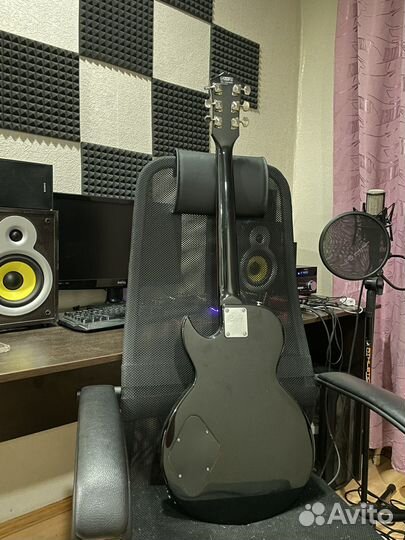 Электрогитара. Cort cr50. Гитара