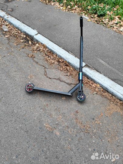 Трюковой самокат