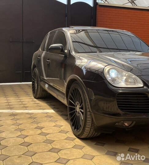 Porsche Cayenne Turbo 4.5 AT, 2005, 192 000 км