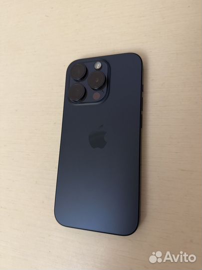 iPhone 15 Pro, 256 ГБ
