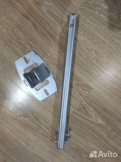 Кронштейн для проектора