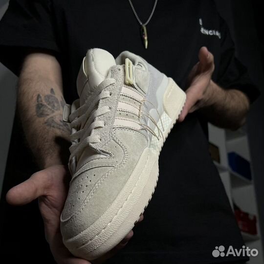 Кроссовки Adidas forum 84 low off white