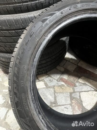 Triangle Sportex TSH11 255/40 R18