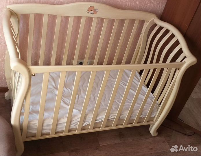 Детская кроватка Baby Italia Andrea с матрасом