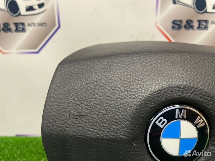 Подушка безопасности в руль Bmw 5 F10 N55B30A 2011