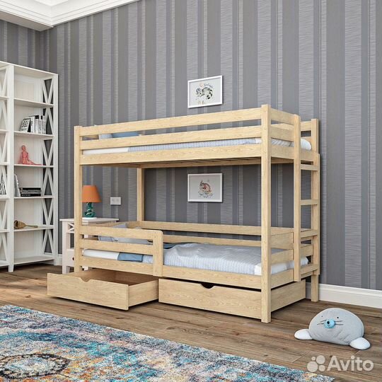 Двухъярусная кровать из дерева