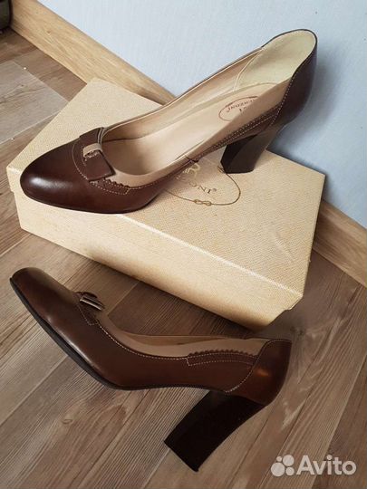 Туфли женские