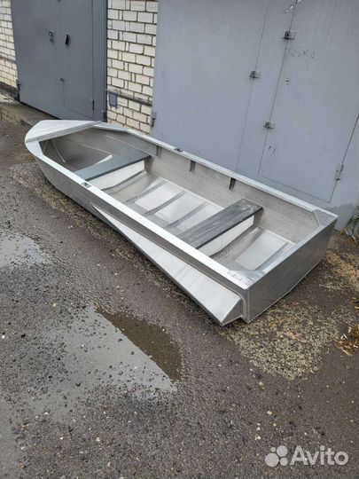 Лодка Малютка