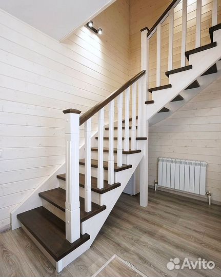 Ступени для лестниц и другие комплектующие О