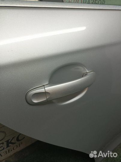 Стекло двери задней правой (форточка) VW Jetta 20