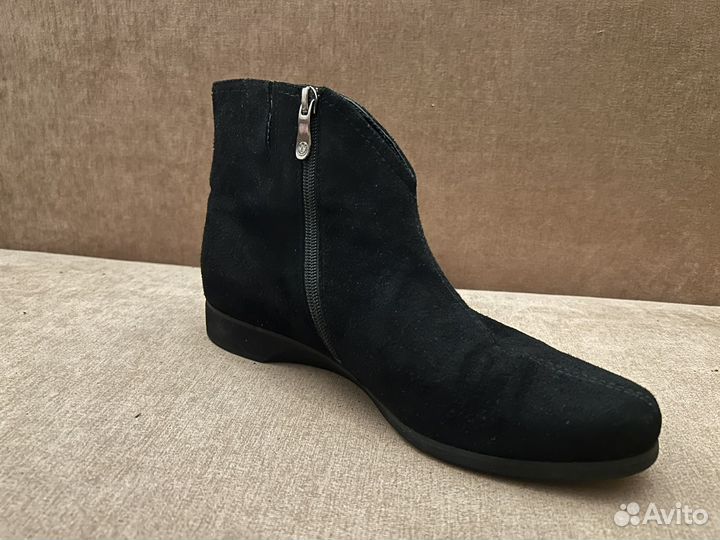 Ботинки женские зимние велюр 39р