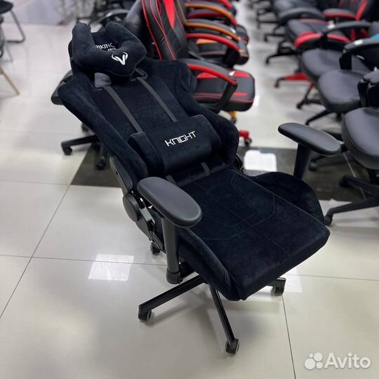 Игровое кресло Zombie Viking Knight (цвета)